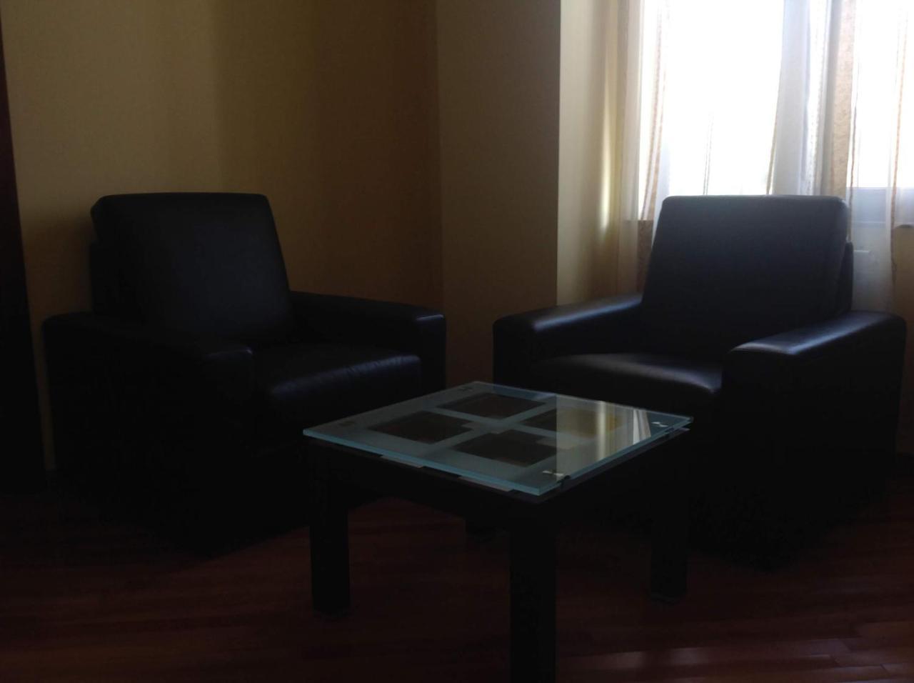 Hotel George'S House Kobuleti Esterno foto